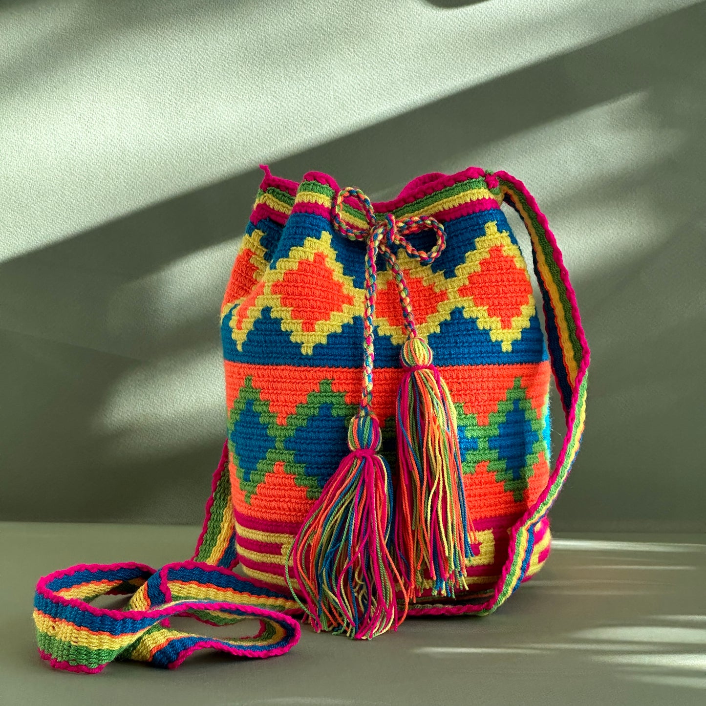 Wayuu Arauca Bag - Medium - Tierra Guajira